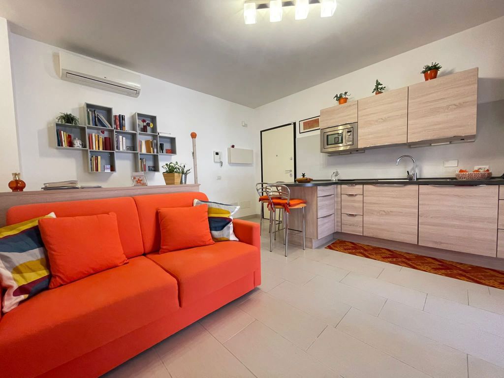 Foto 9 di 21 - Appartamento in affitto a Ciampino