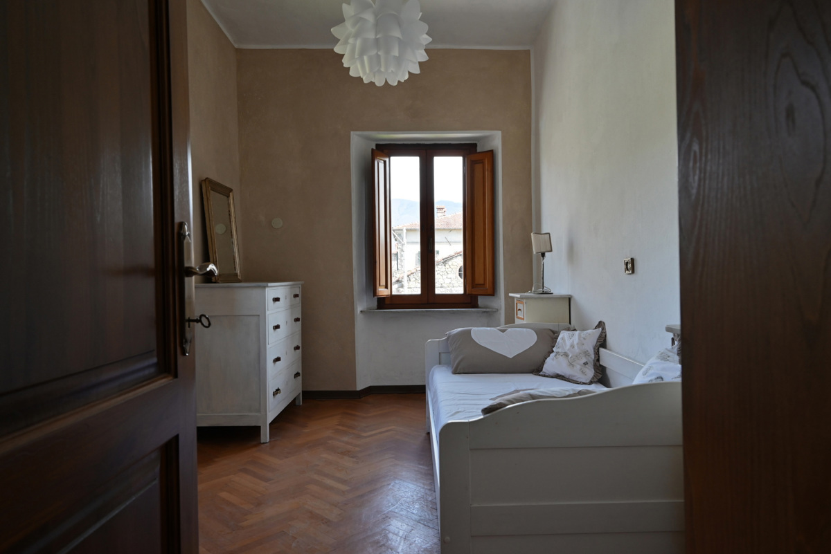 Foto 25 di 36 - Casa indipendente in vendita a Piazza al Serchio