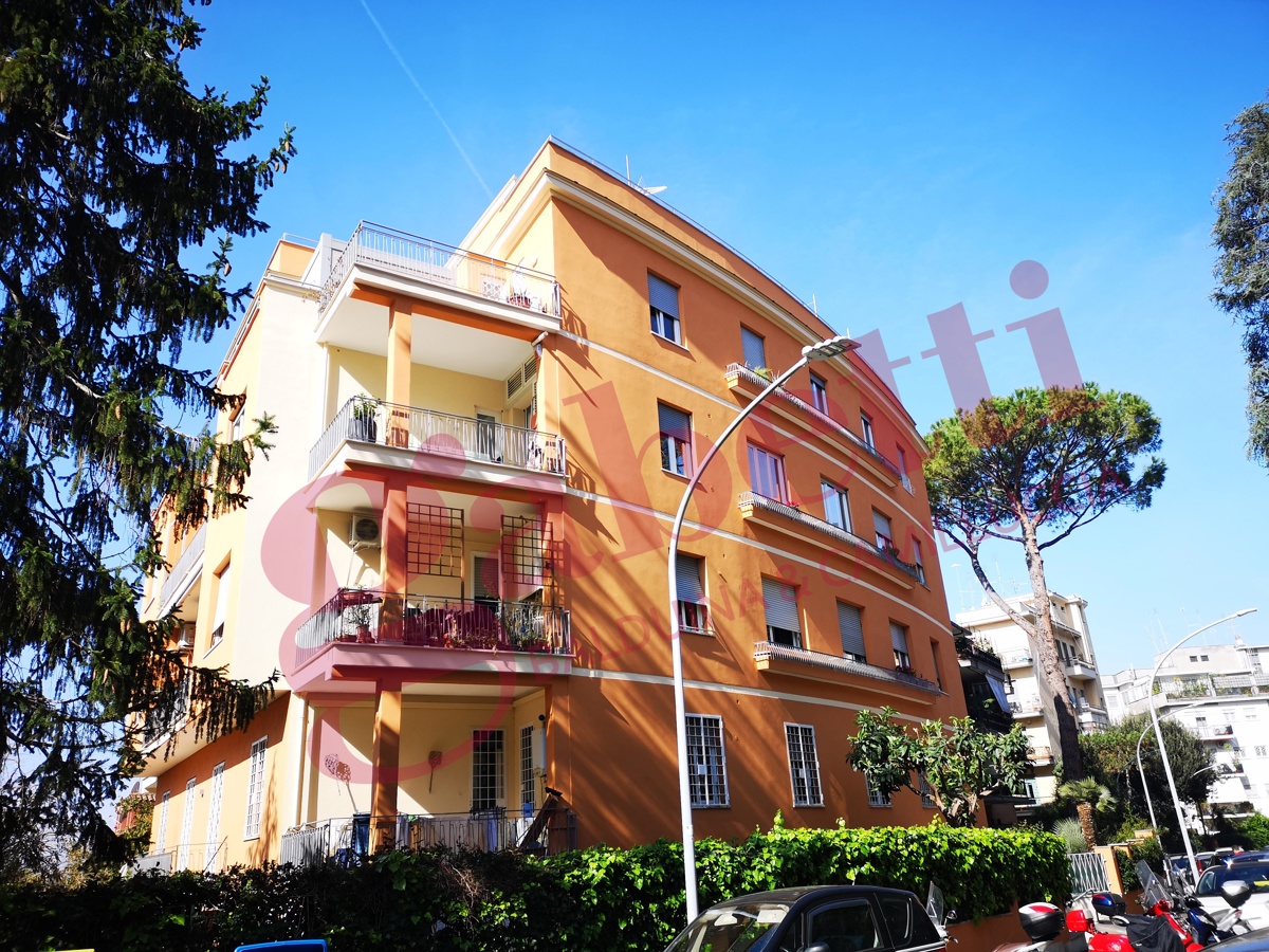 Foto 1 di 26 - Appartamento in vendita a Roma