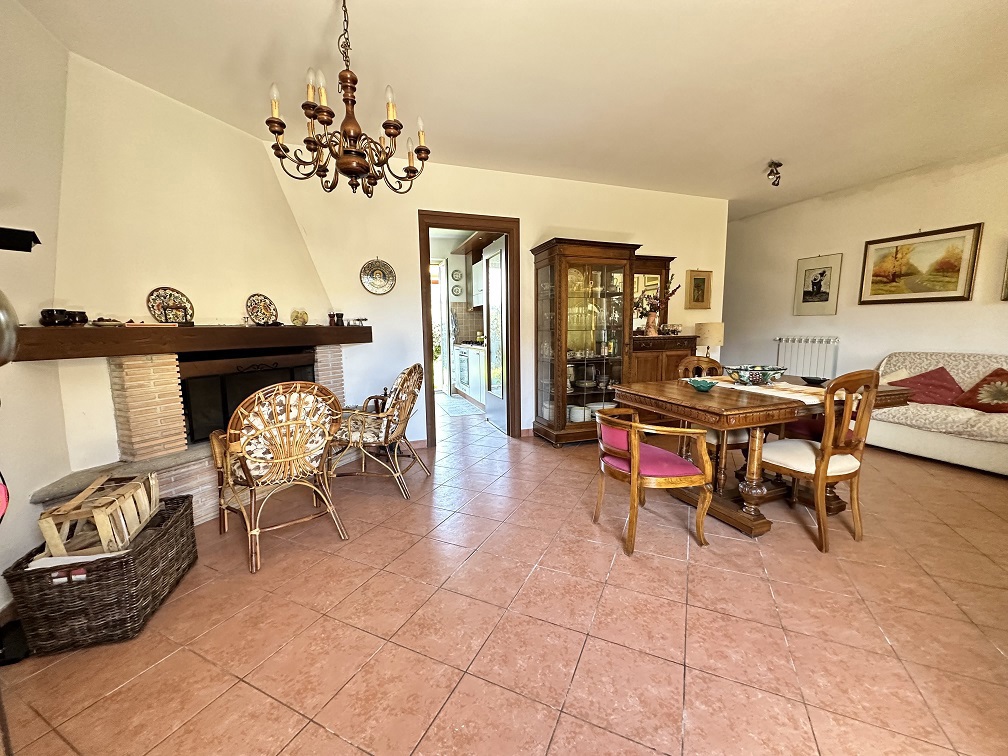 Foto 8 di 25 - Villa in vendita a Manziana