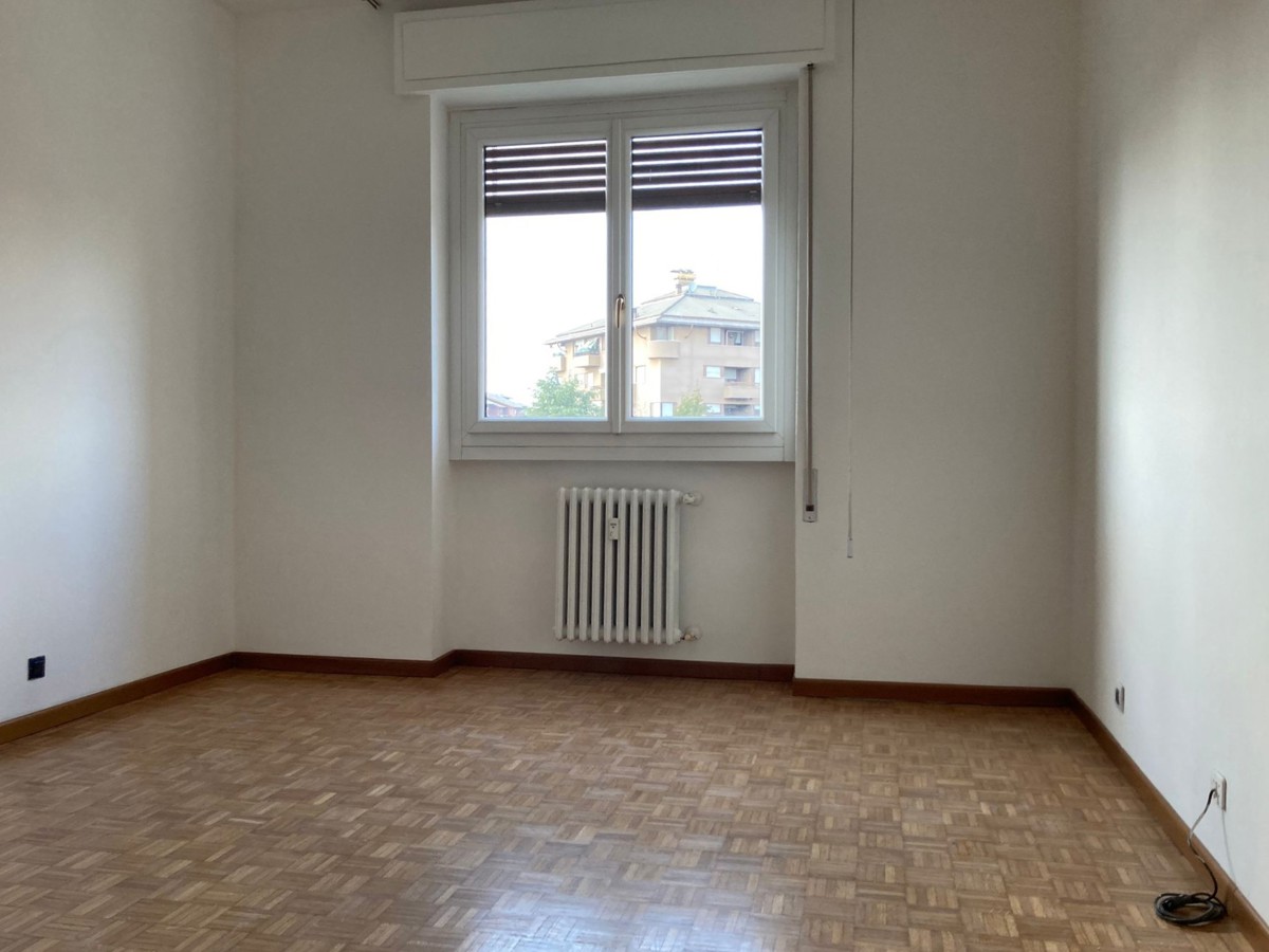 Foto 3 di 19 - Appartamento in affitto a Monza