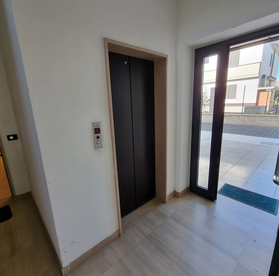 Foto 4 di 22 - Appartamento in vendita a Taranto