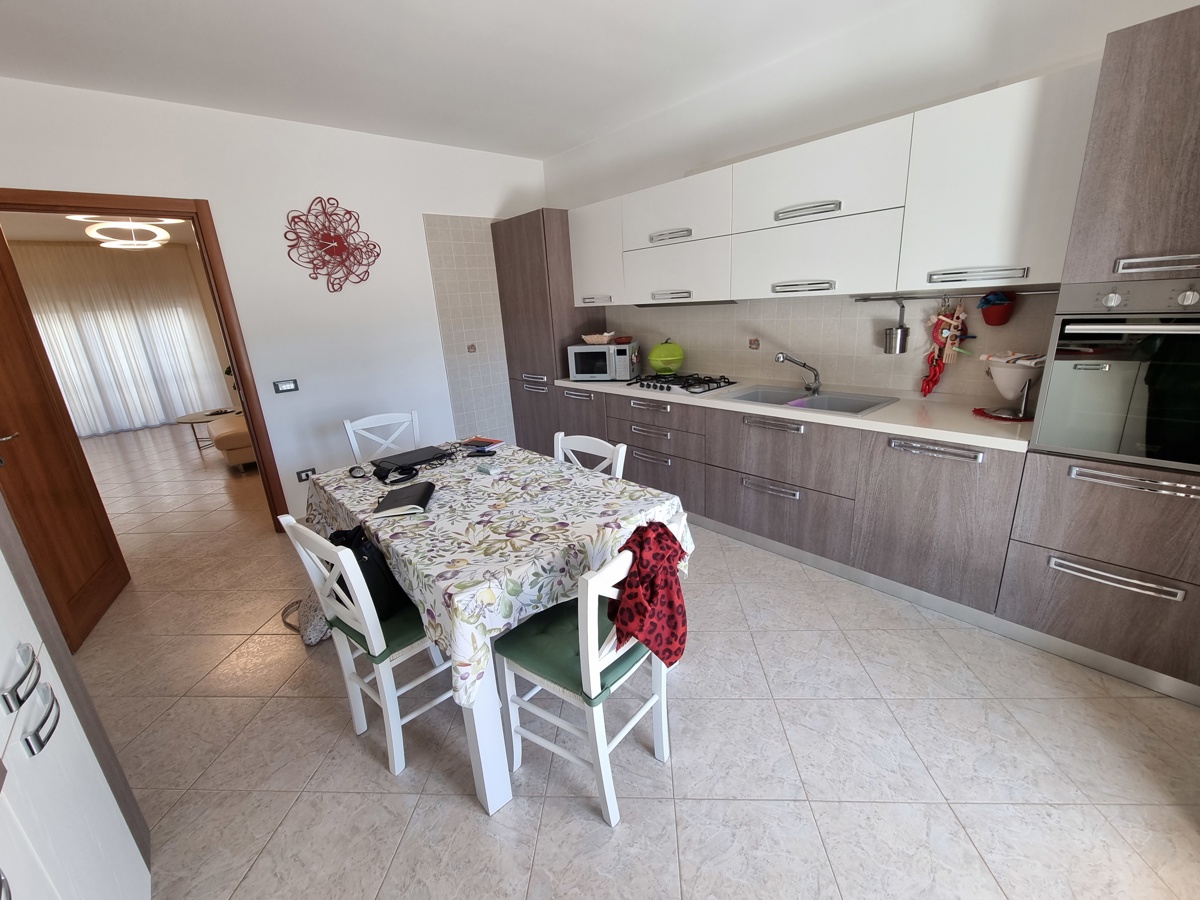 Foto 8 di 22 - Appartamento in vendita a Taranto