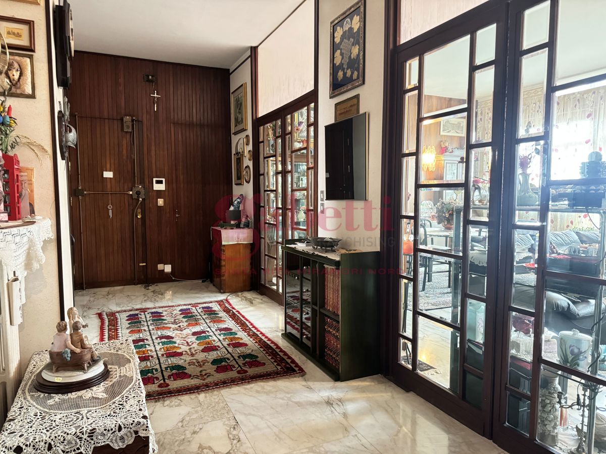 Foto 5 di 36 - Appartamento in vendita a Torino