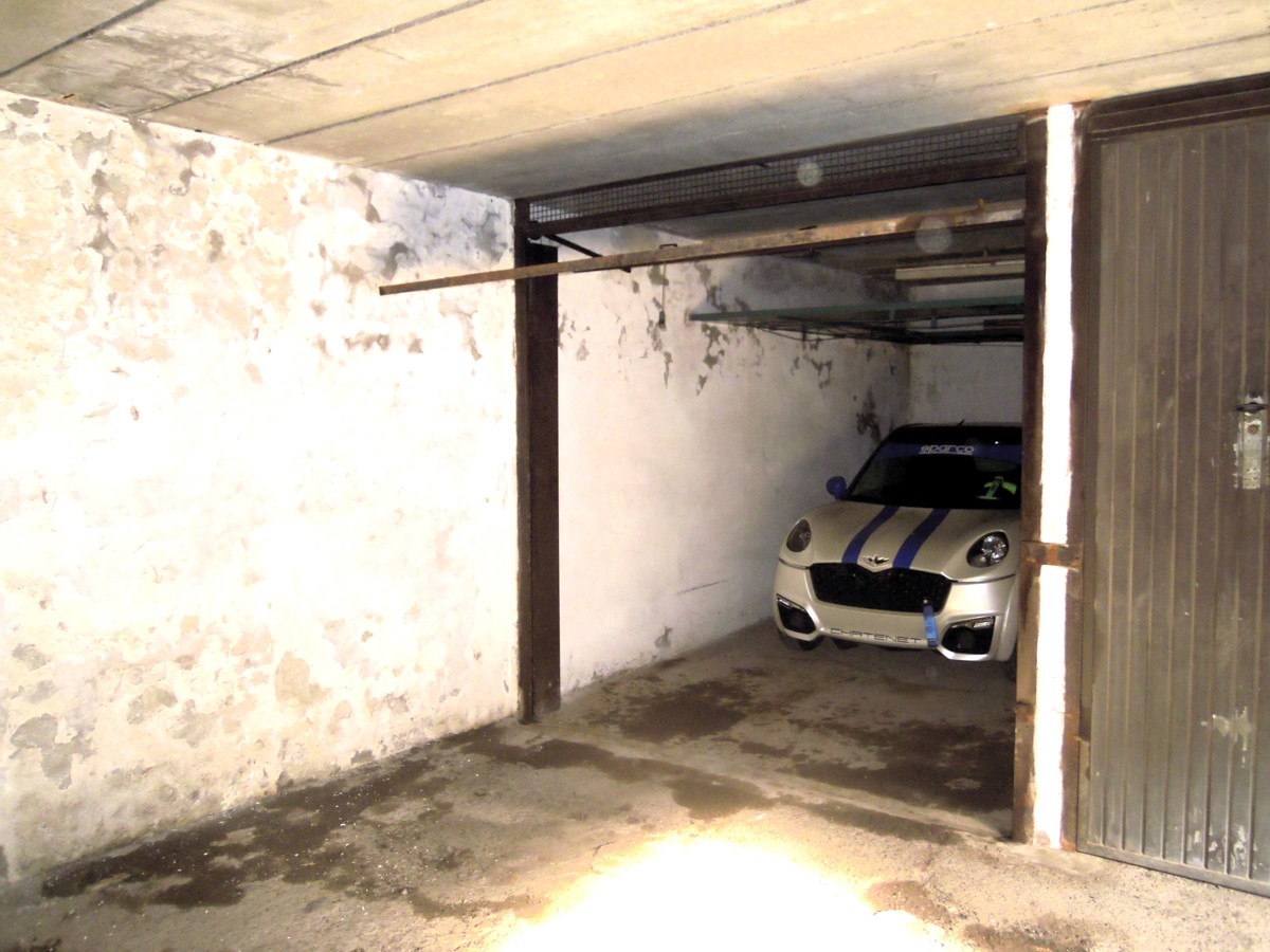 Foto 9 di 20 - Garage in vendita a Roma