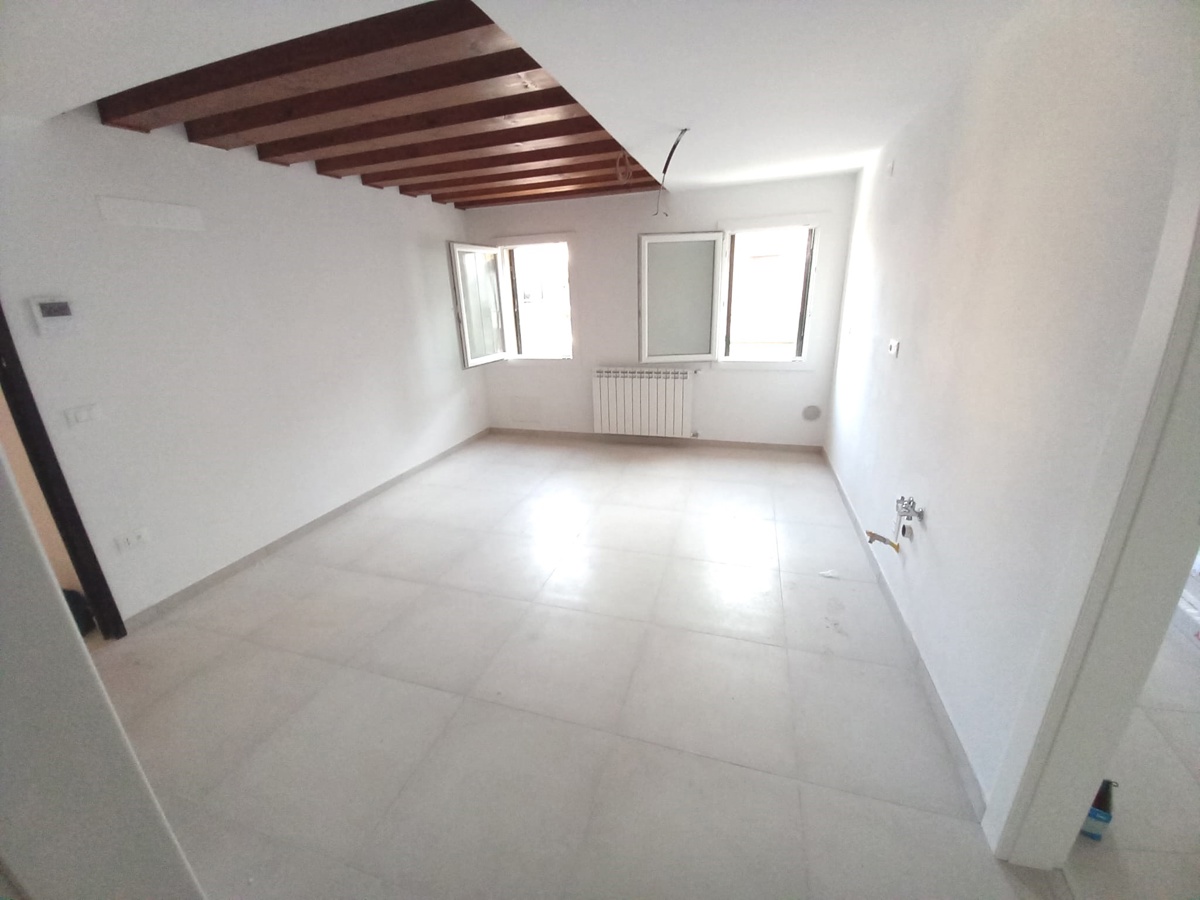 Foto 2 di 25 - Appartamento in vendita a Chioggia