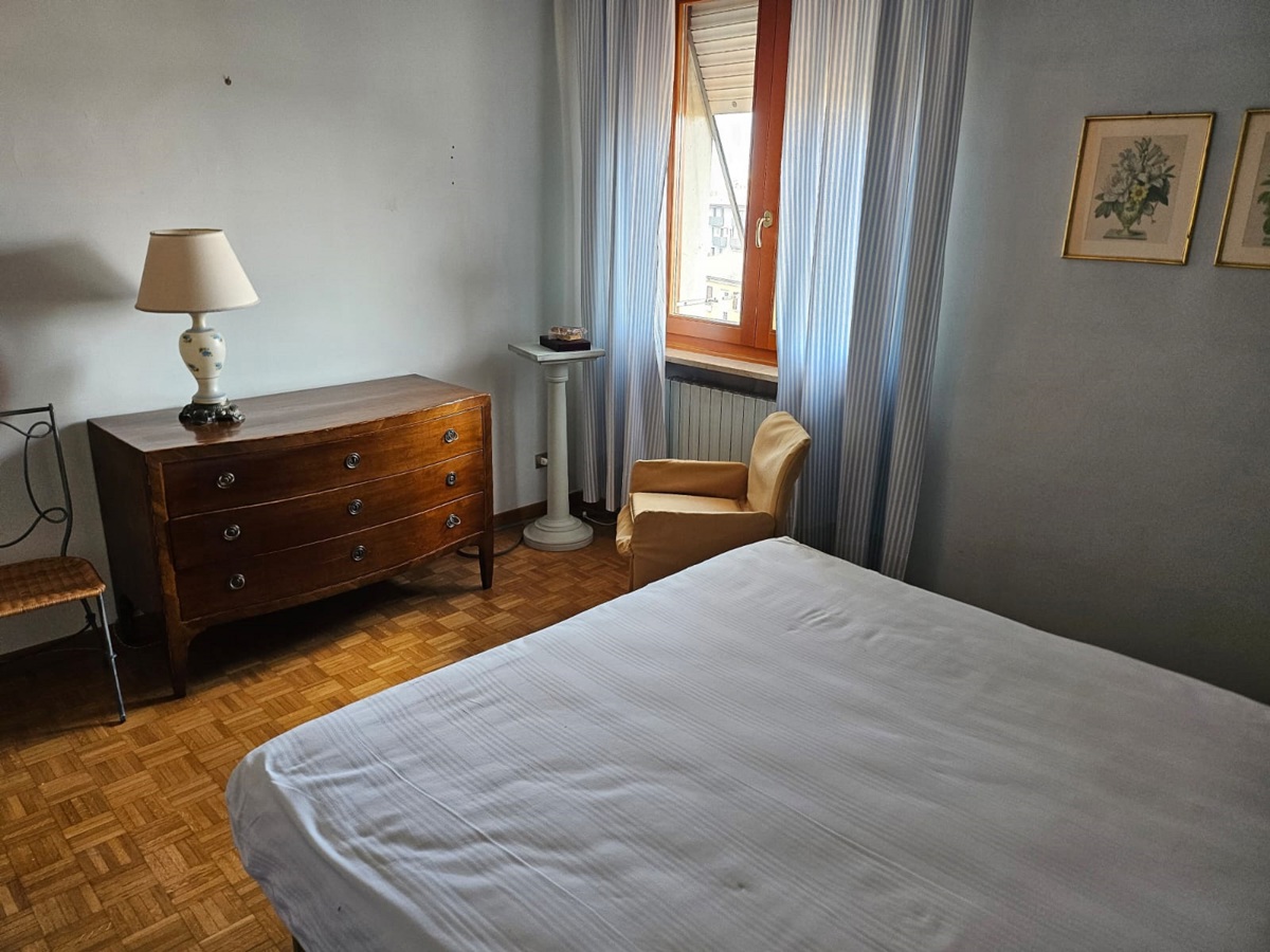 Foto 3 di 35 - Appartamento in affitto a Verona