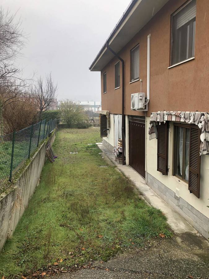 Foto 3 di 15 - Casa indipendente in vendita a Santa Maria della Versa