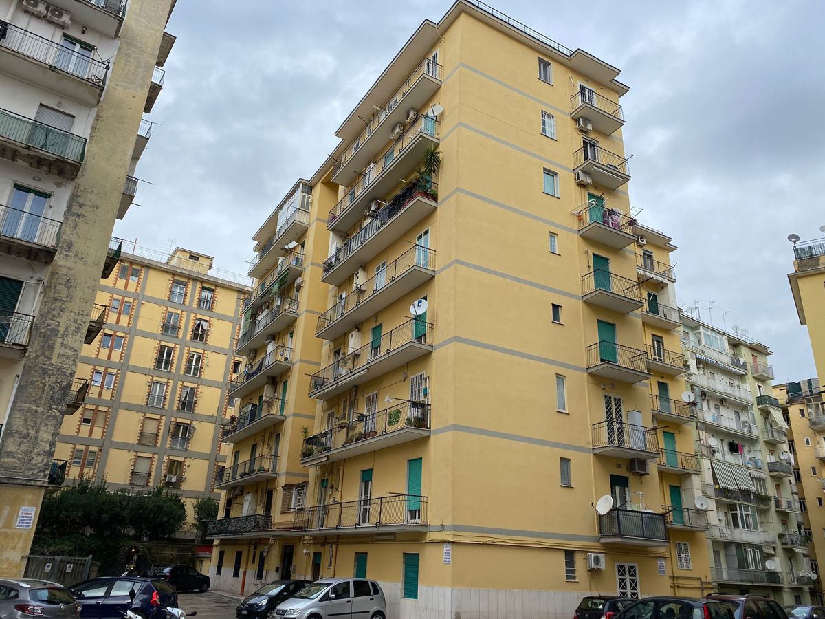 Foto 1 di 14 - Appartamento in vendita a Napoli
