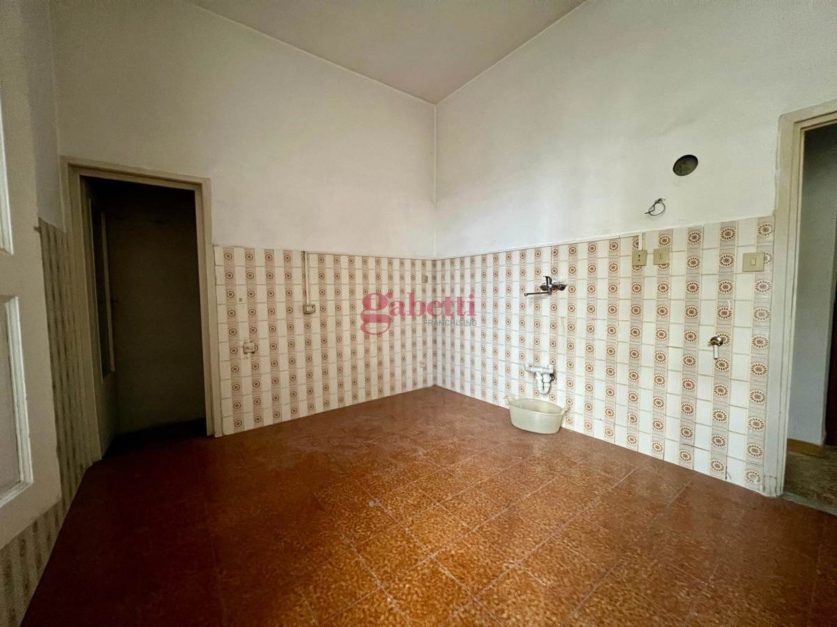 Foto 21 di 30 - Appartamento in vendita a Firenze