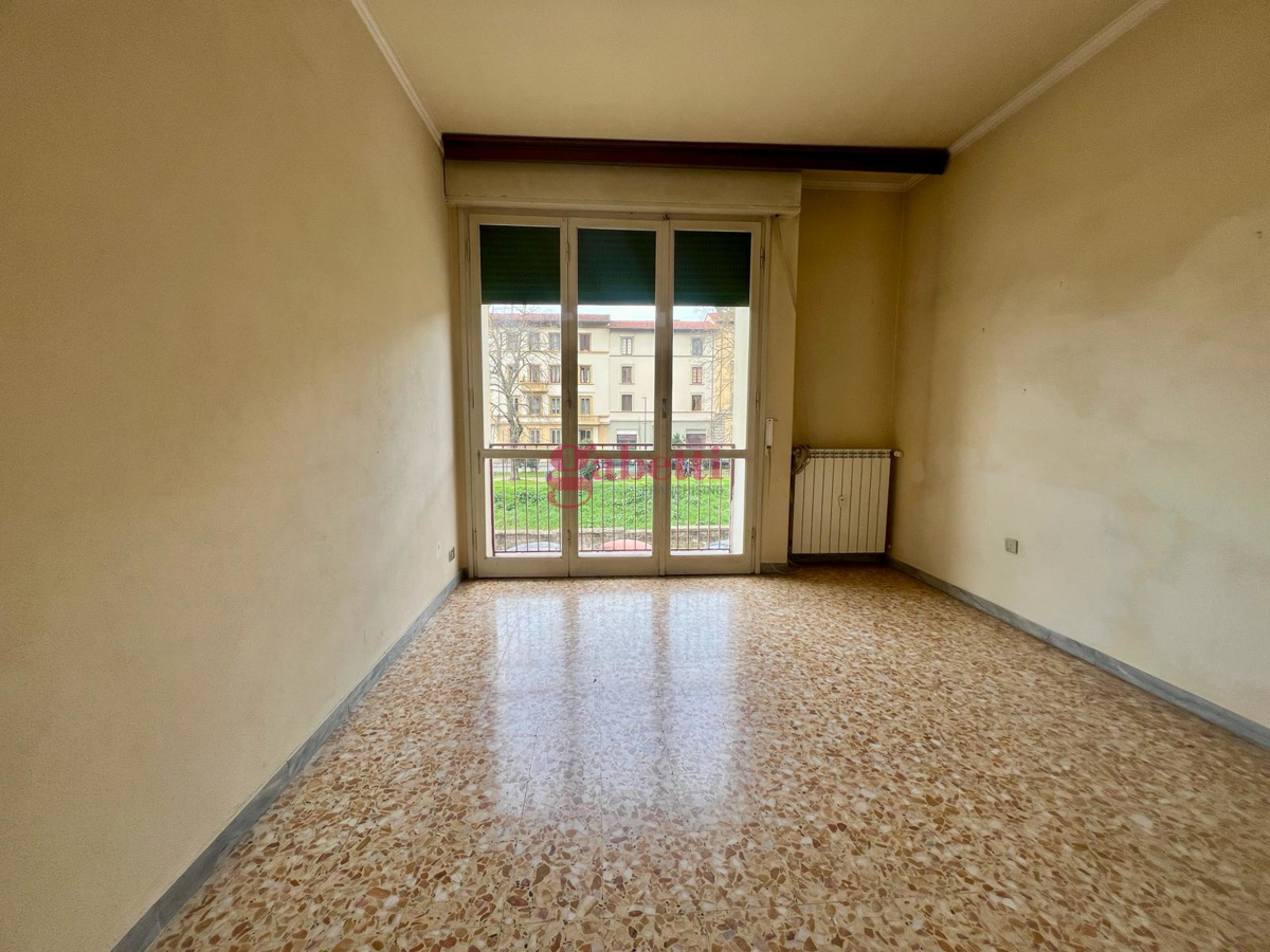 Foto 1 di 30 - Appartamento in vendita a Firenze