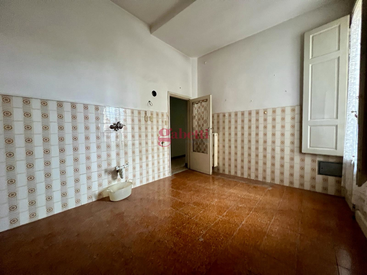Foto 12 di 30 - Appartamento in vendita a Firenze