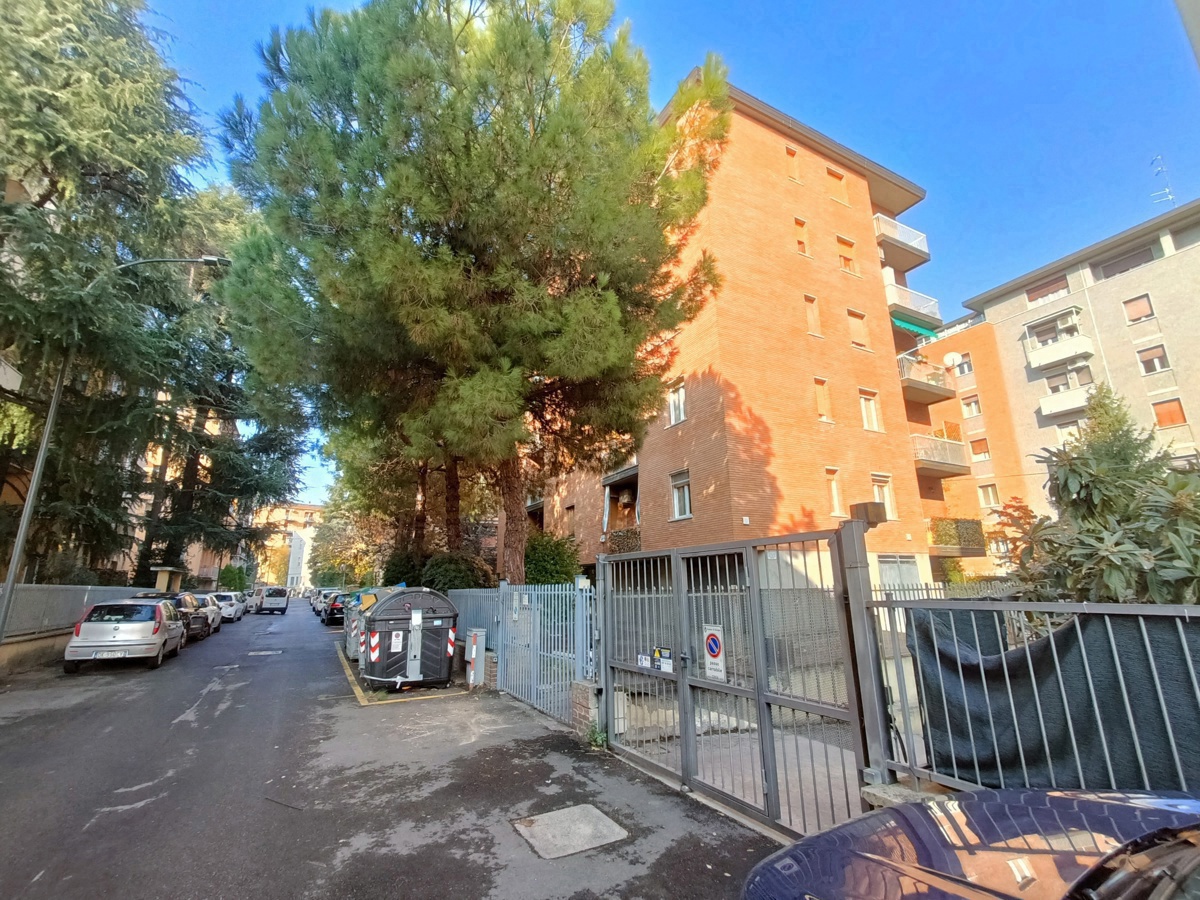 Foto 20 di 26 - Appartamento in vendita a Bologna