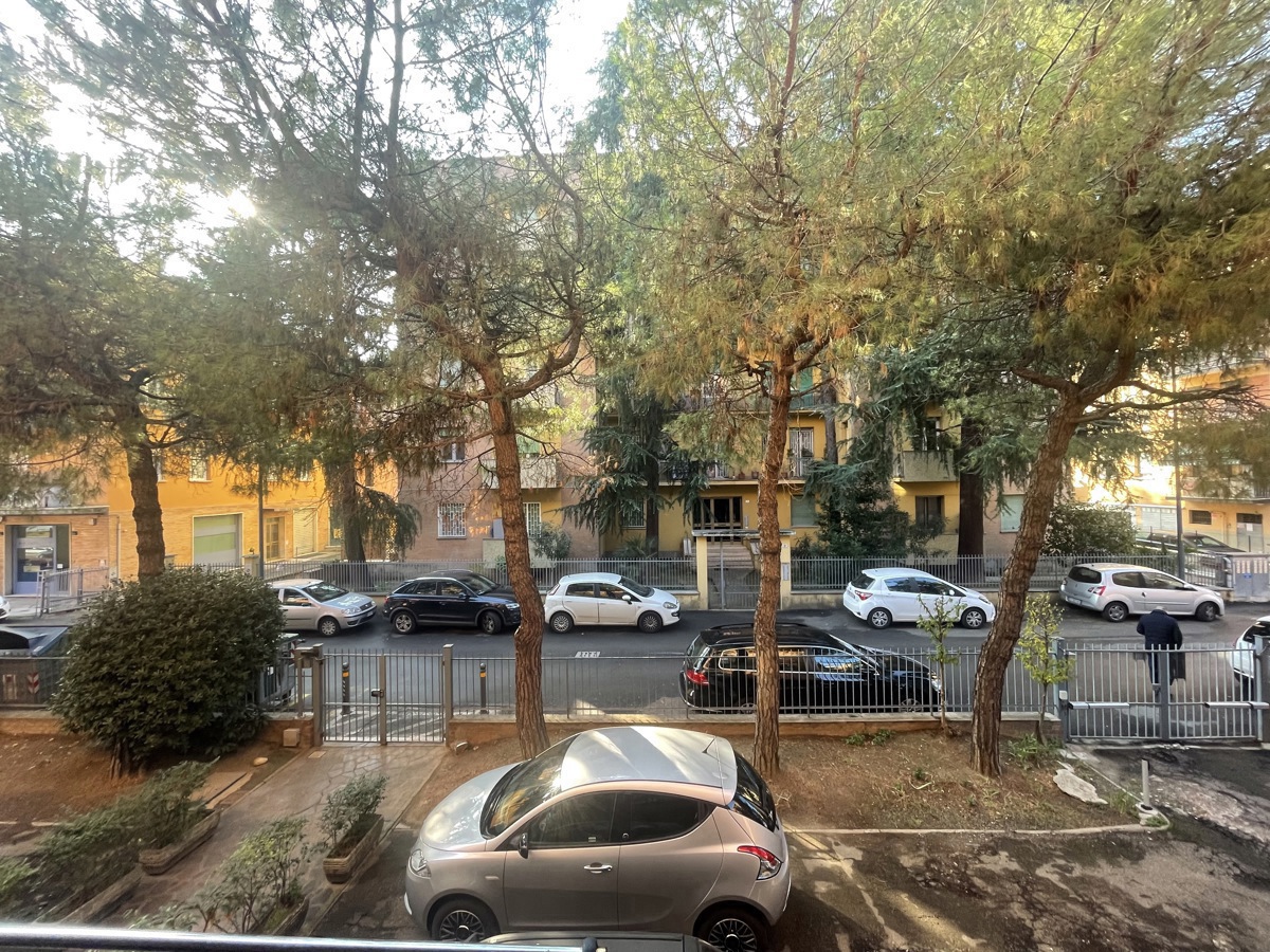 Foto 3 di 26 - Appartamento in vendita a Bologna