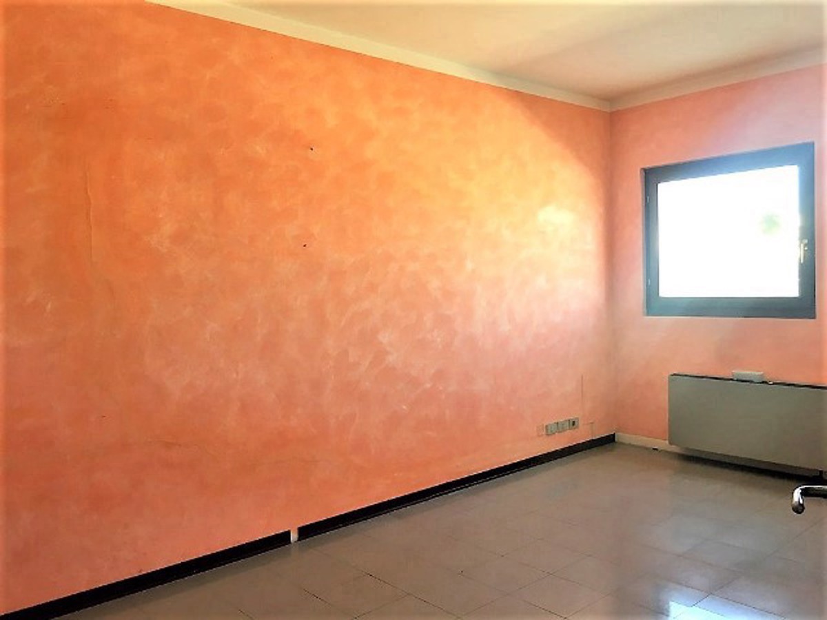 Foto 1 di 9 - Ufficio in affitto a Arezzo