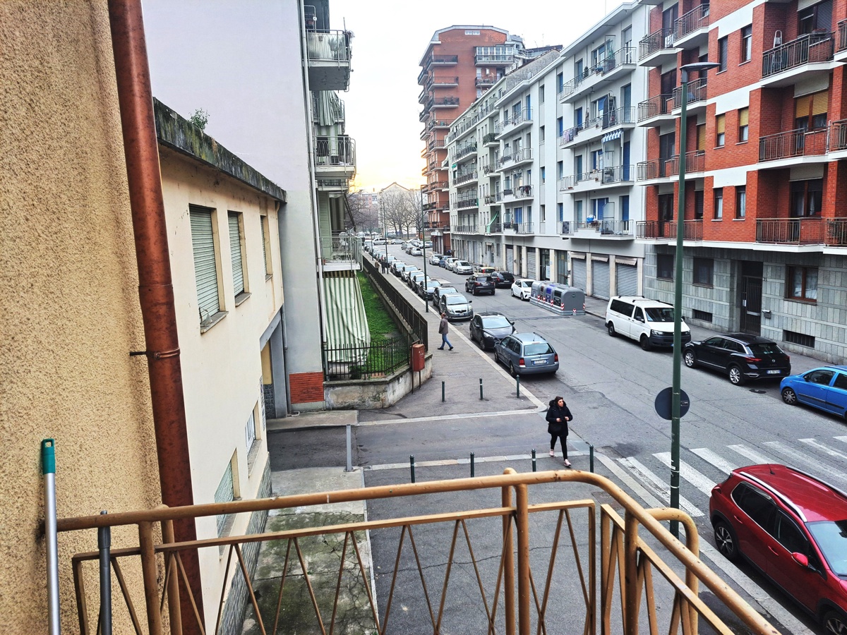 Foto 2 di 23 - Appartamento in vendita a Torino