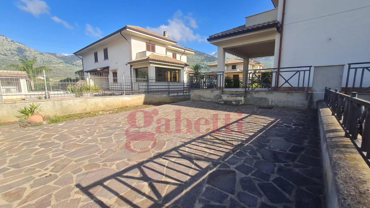 Foto 5 di 25 - Villa a schiera in vendita a Torretta
