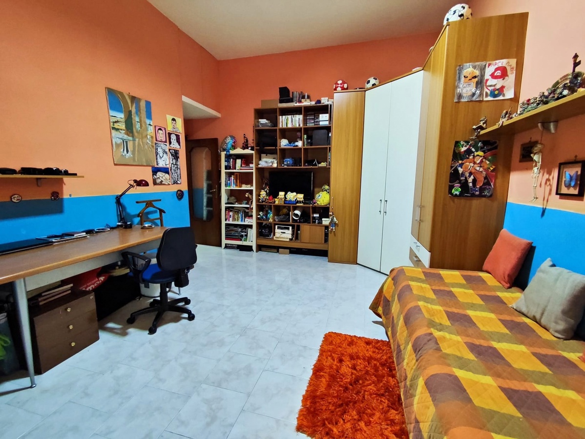 Foto 13 di 36 - Appartamento in vendita a Portici