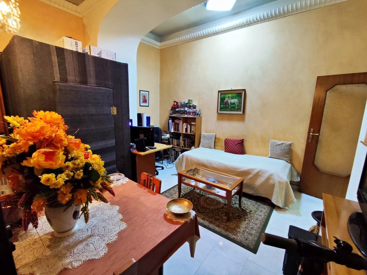 Foto 27 di 36 - Appartamento in vendita a Portici