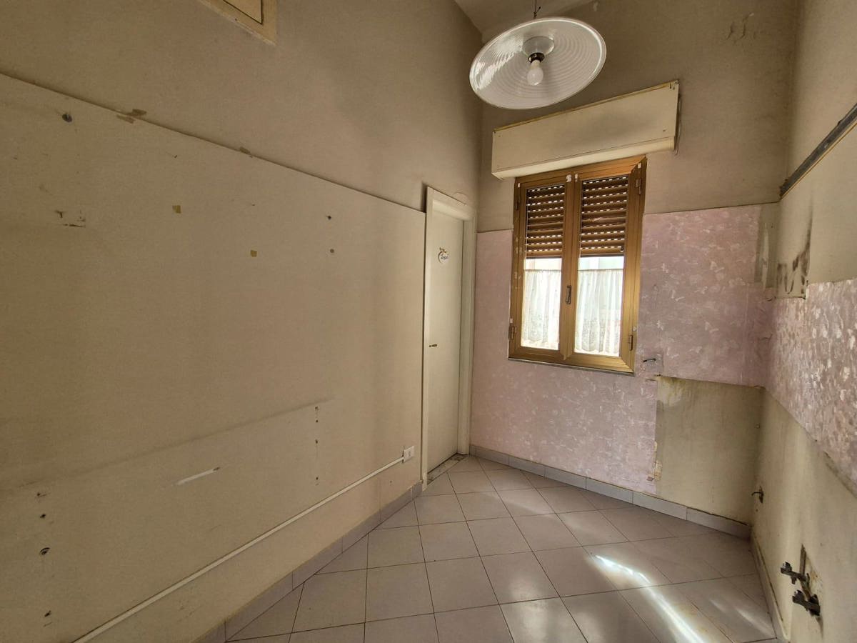 Foto 19 di 25 - Appartamento in affitto a Torre Annunziata