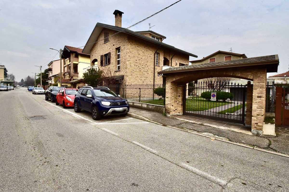 Foto 10 di 47 - Appartamento in vendita a Nova Milanese