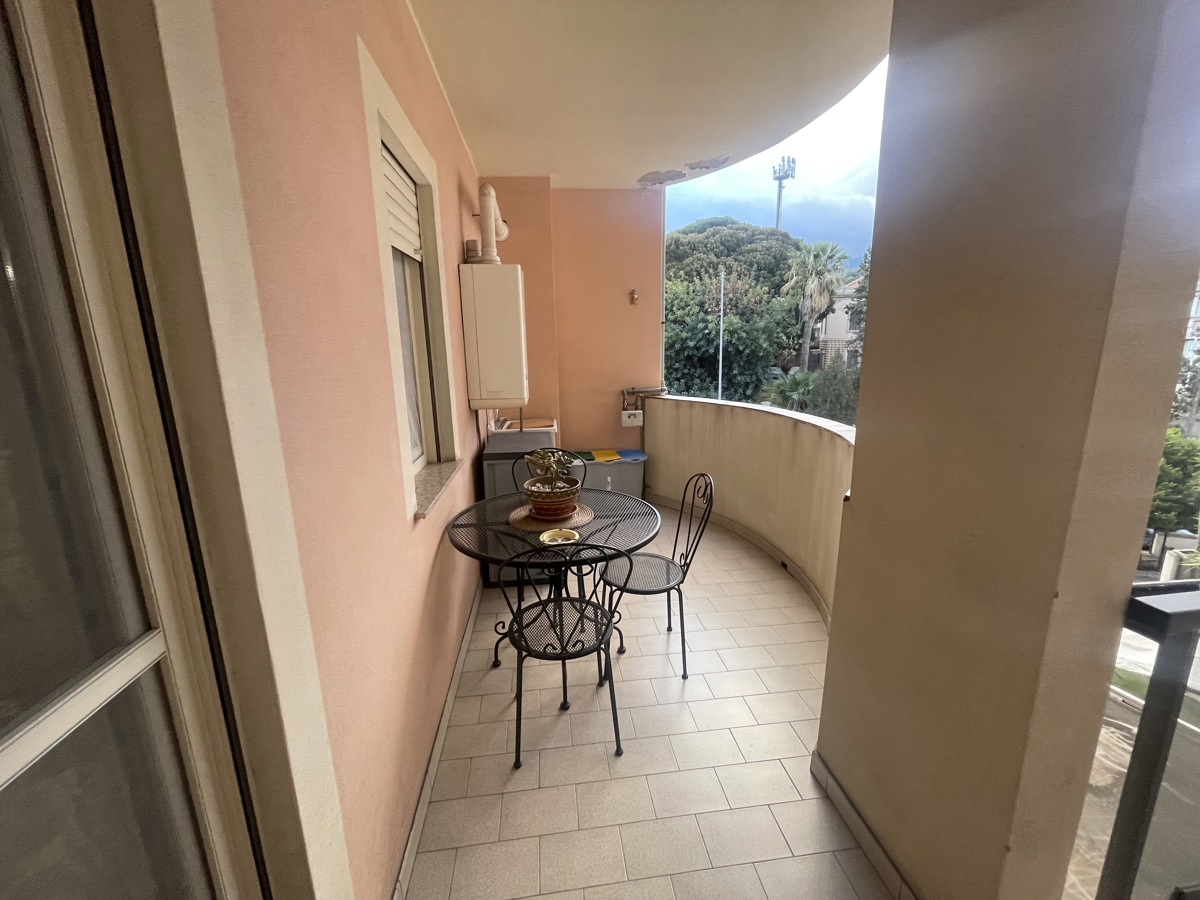 Foto 19 di 24 - Appartamento in vendita a Messina