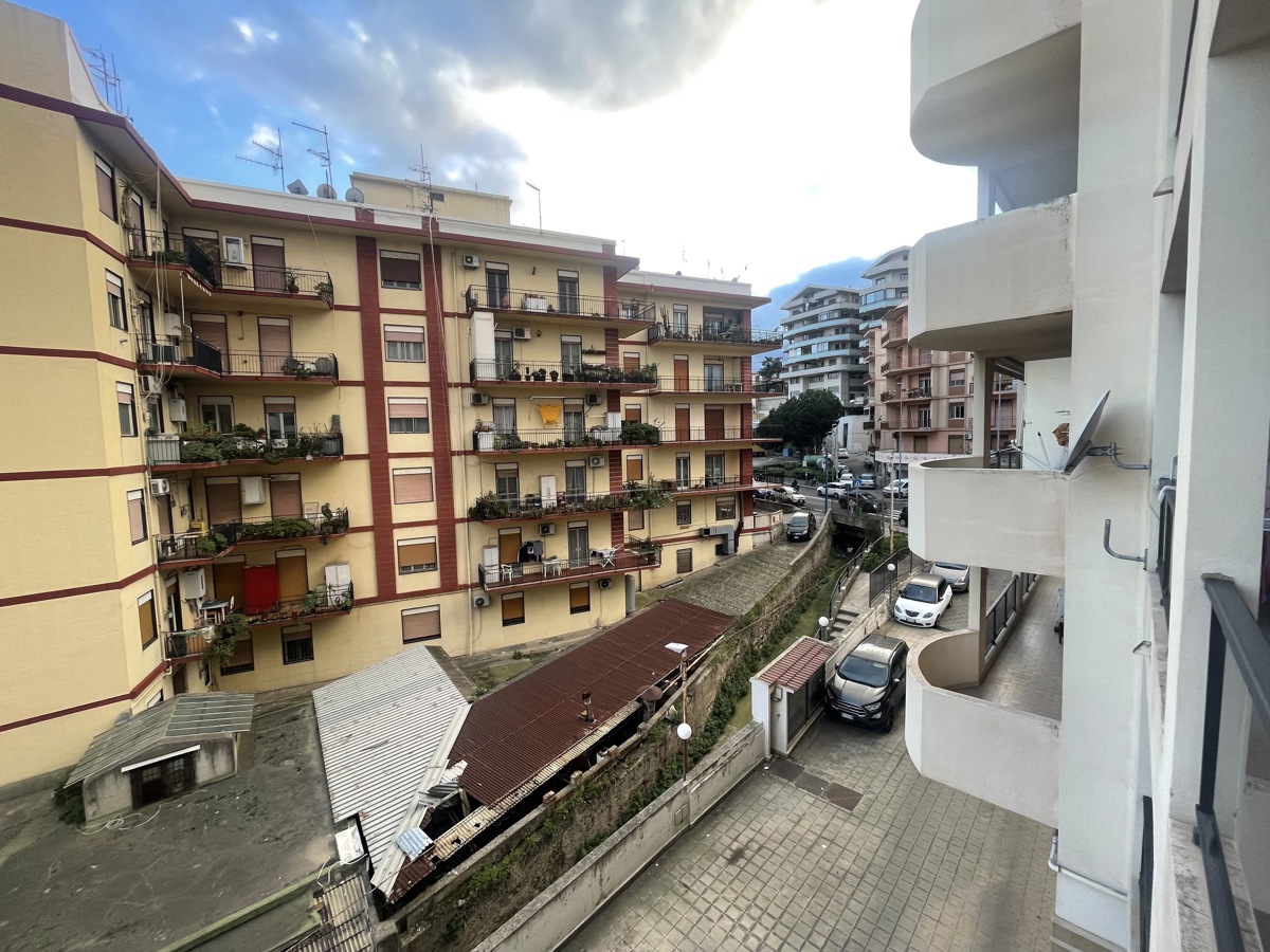 Foto 7 di 24 - Appartamento in vendita a Messina
