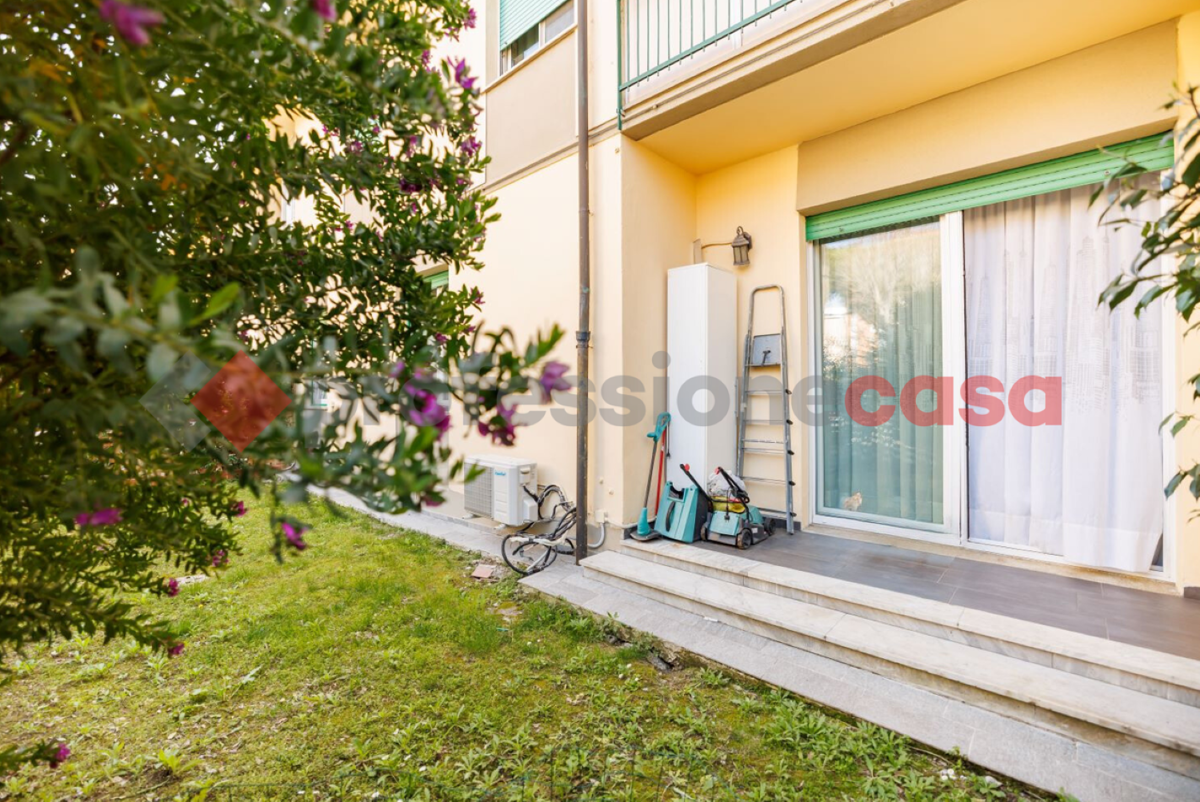 Foto 5 di 22 - Appartamento in vendita a Livorno