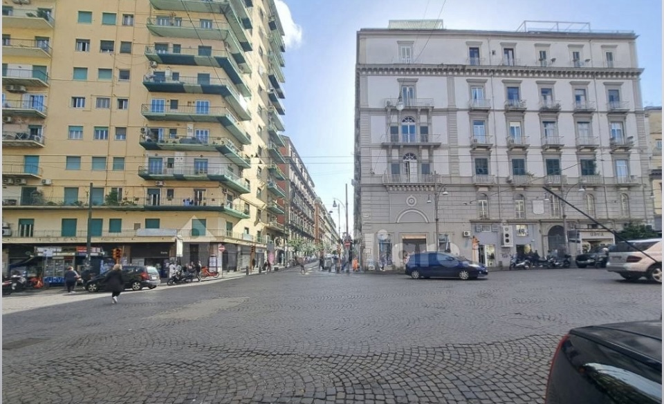 Foto 4 di 7 - Appartamento in vendita a Napoli