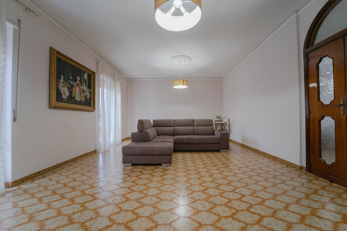 Foto 2 di 19 - Appartamento in vendita a Giugliano in Campania