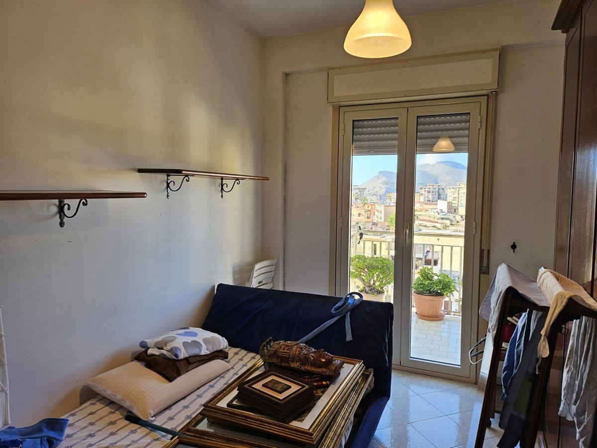 Foto 6 di 13 - Appartamento in affitto a Palermo