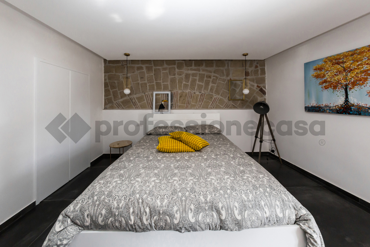 Foto 37 di 44 - Appartamento in vendita a Portici