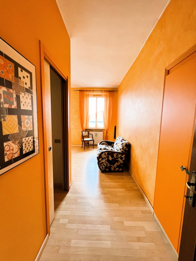 Foto 11 di 27 - Appartamento in vendita a Gerenzano