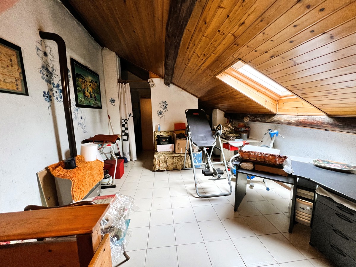 Foto 21 di 27 - Appartamento in vendita a Gerenzano