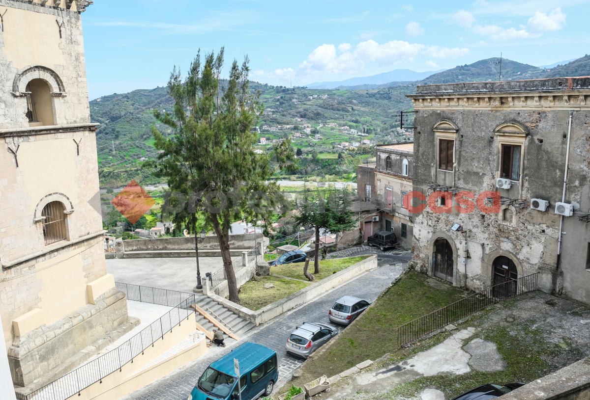 Foto 44 di 49 - Casa indipendente in vendita a Santa Lucia del Mela