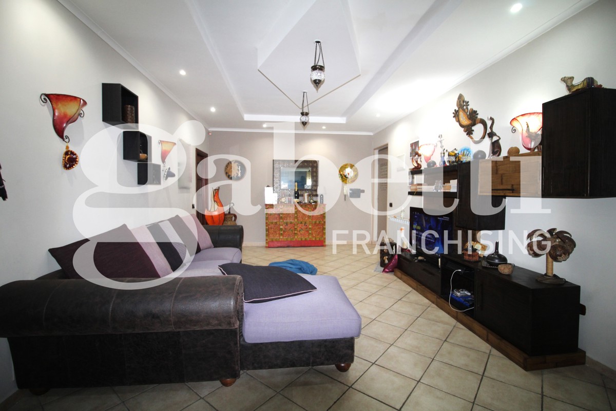 Foto 3 di 29 - Appartamento in vendita a Casandrino