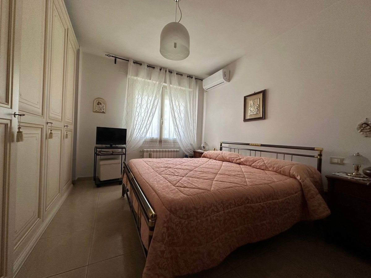 Foto 10 di 14 - Appartamento in vendita a Pescara
