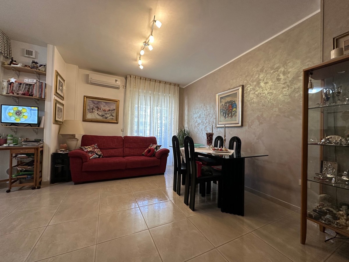 Foto 5 di 14 - Appartamento in vendita a Pescara