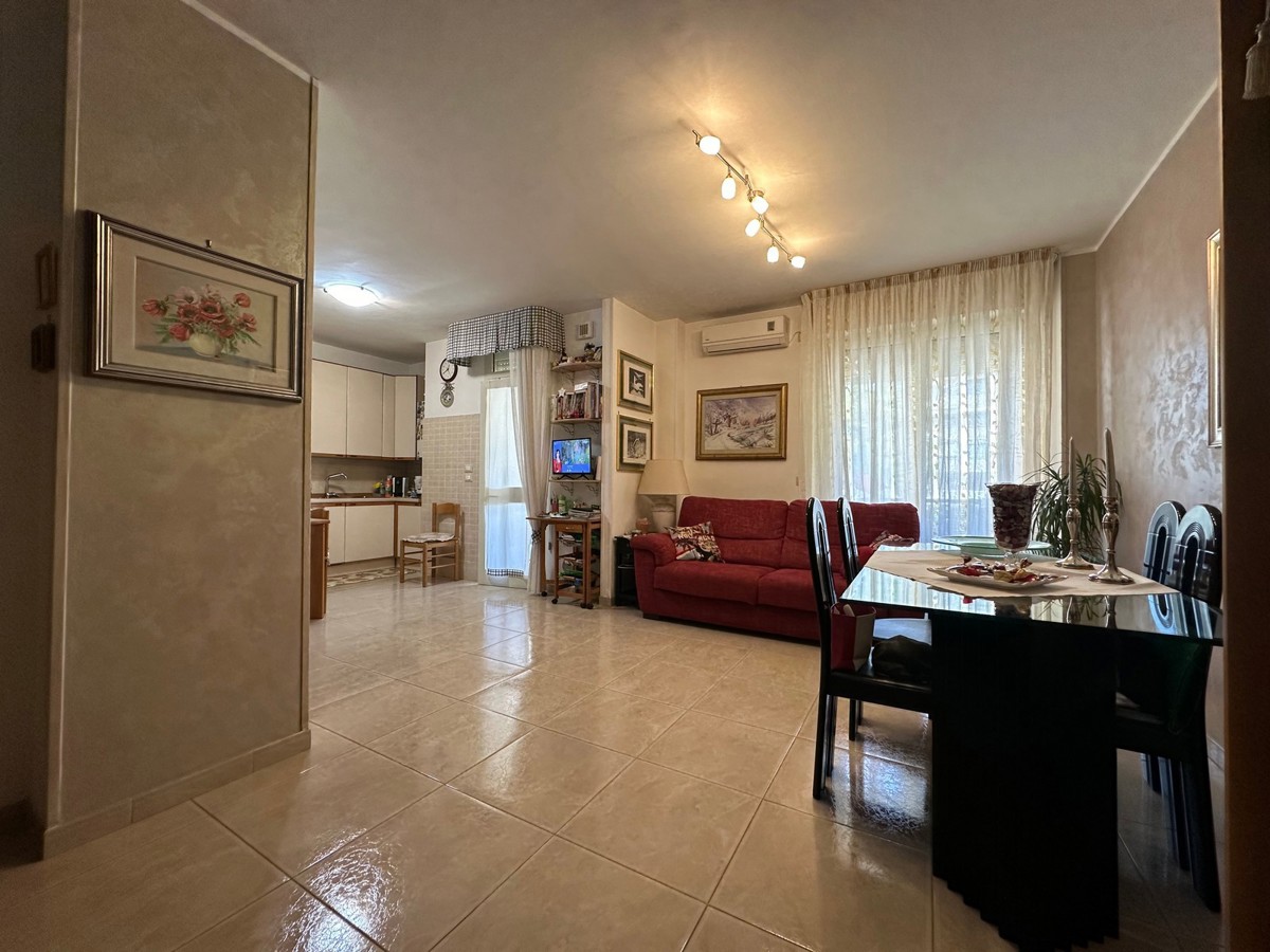 Foto 6 di 14 - Appartamento in vendita a Pescara
