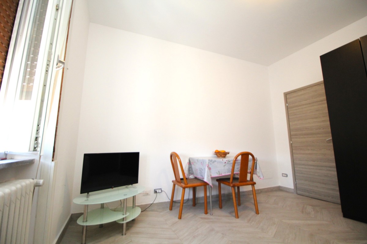 Foto 9 di 17 - Appartamento in vendita a Legnano