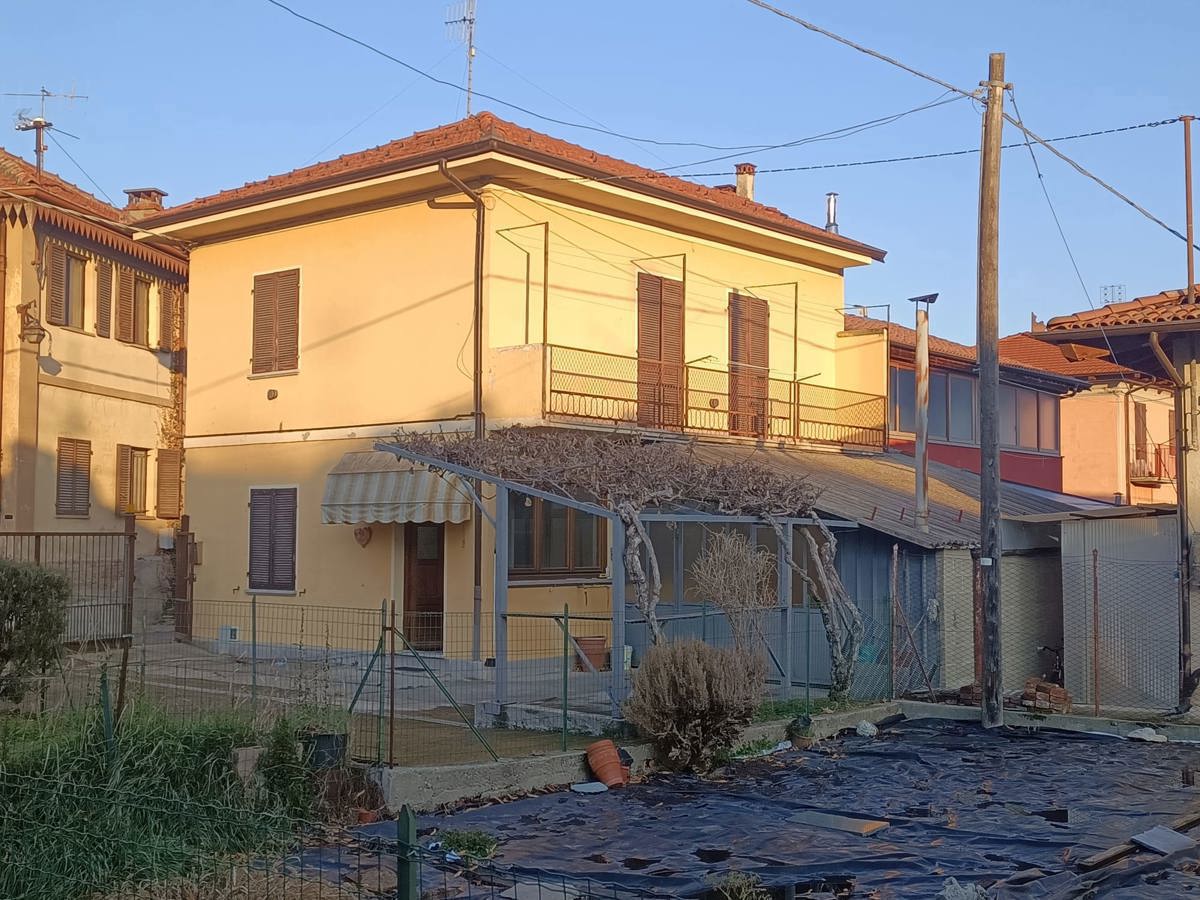 Foto 2 di 17 - Casa indipendente in vendita a Piasco