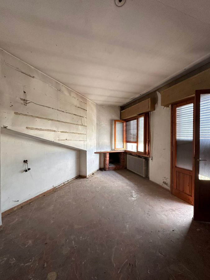 Foto 3 di 16 - Appartamento in vendita a Pistoia
