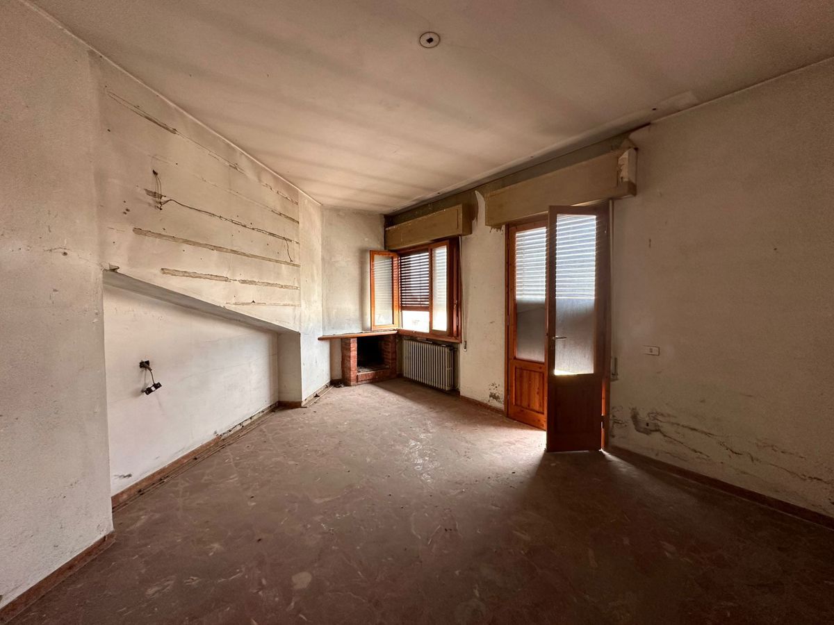 Foto 1 di 16 - Appartamento in vendita a Pistoia