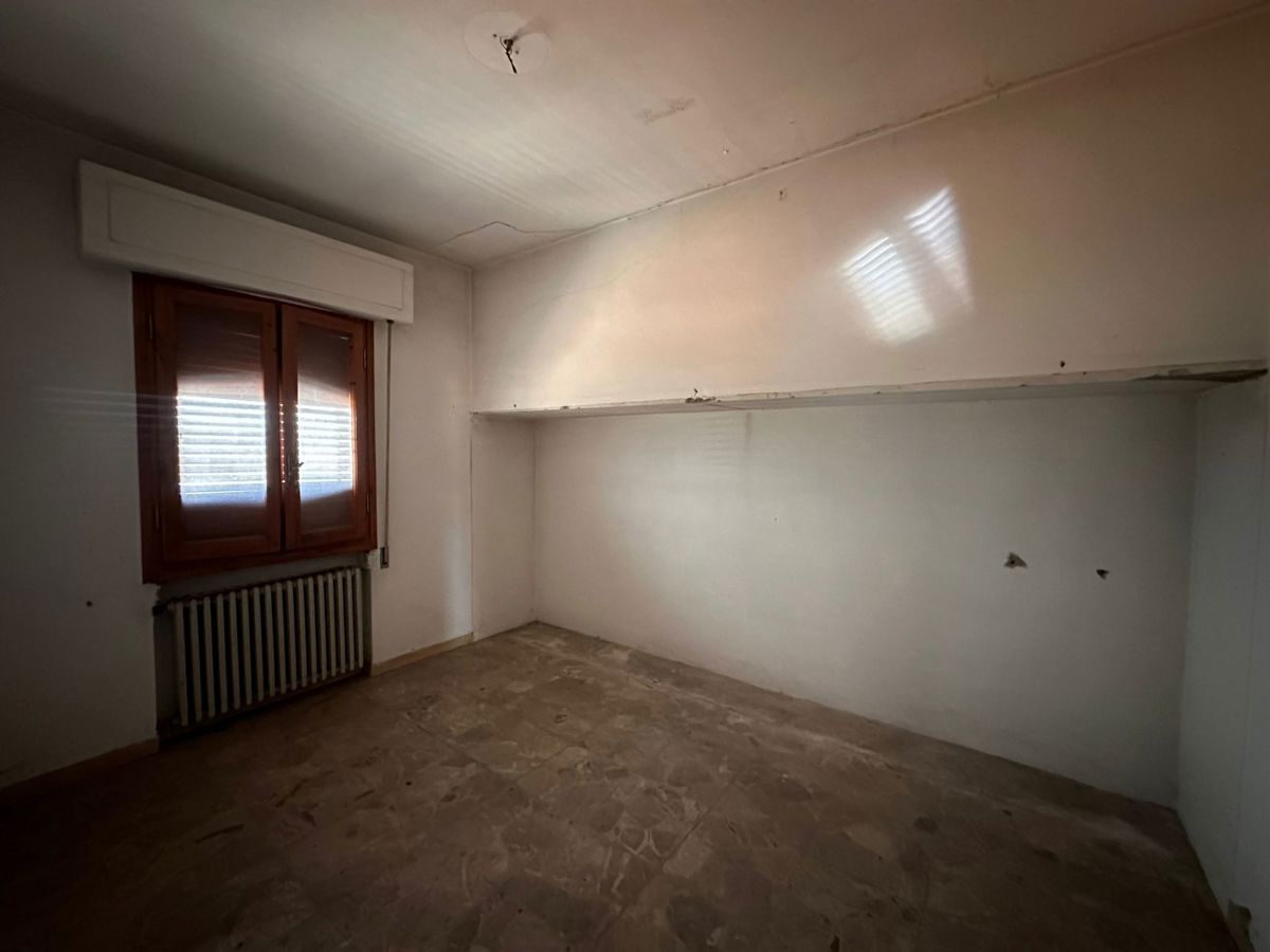 Foto 14 di 16 - Appartamento in vendita a Pistoia