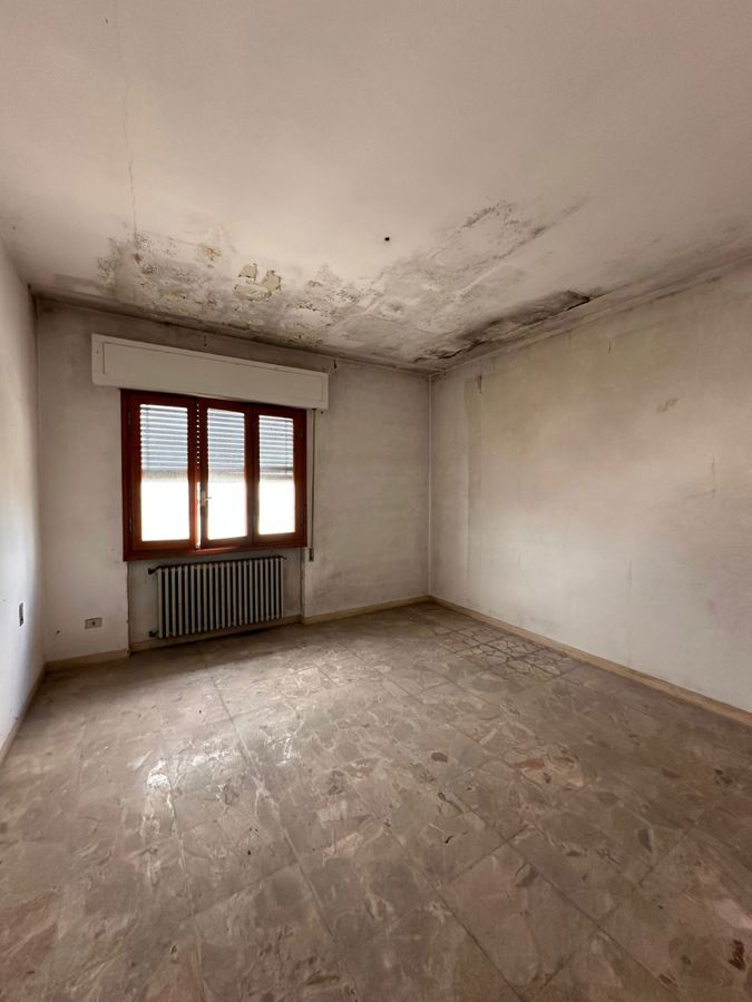 Foto 11 di 16 - Appartamento in vendita a Pistoia