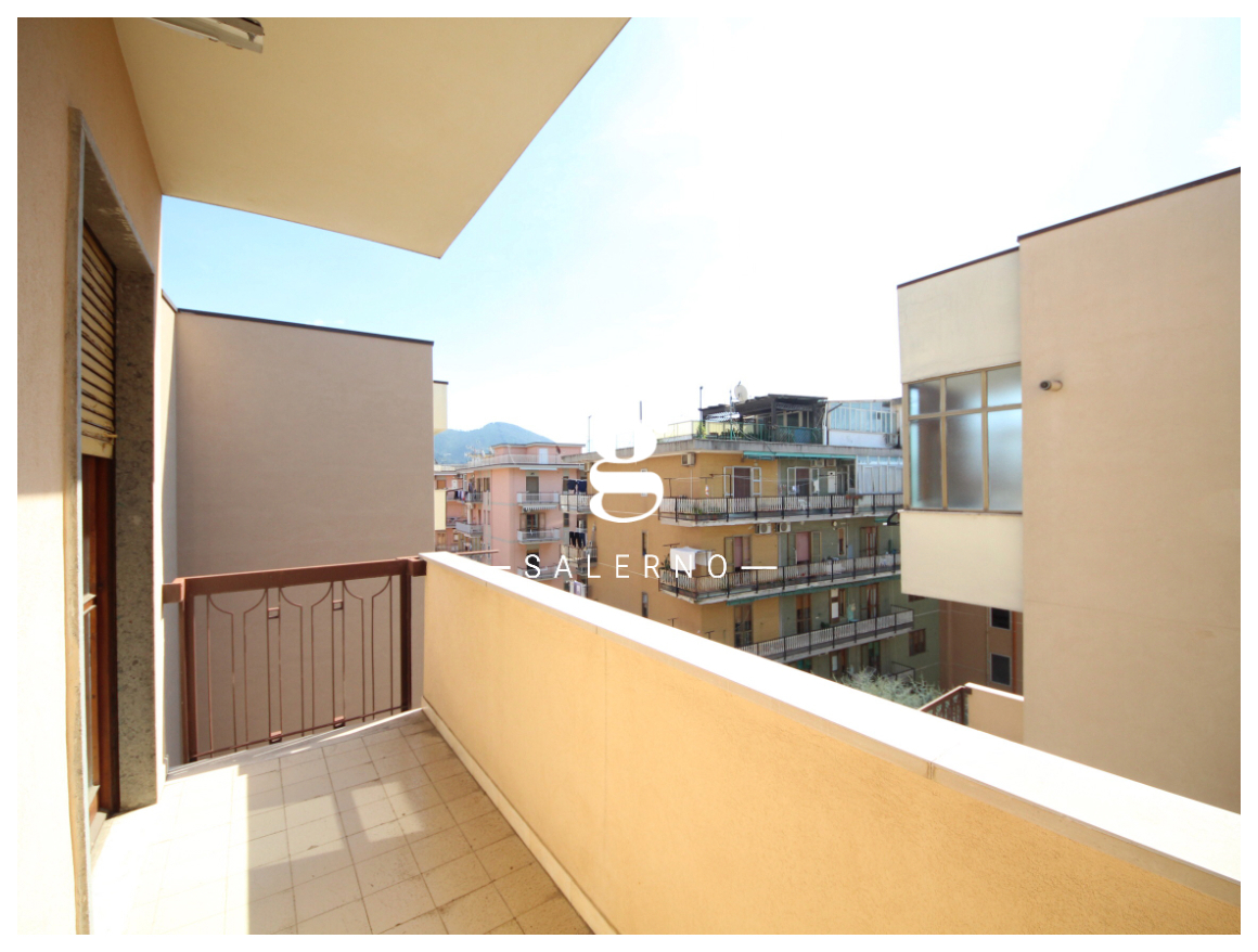 Foto 18 di 31 - Appartamento in vendita a Salerno