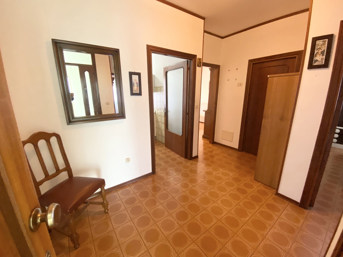 Foto 3 di 15 - Appartamento in vendita a Assisi