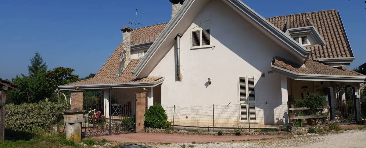 Foto 13 di 37 - Villa in vendita a Frosinone