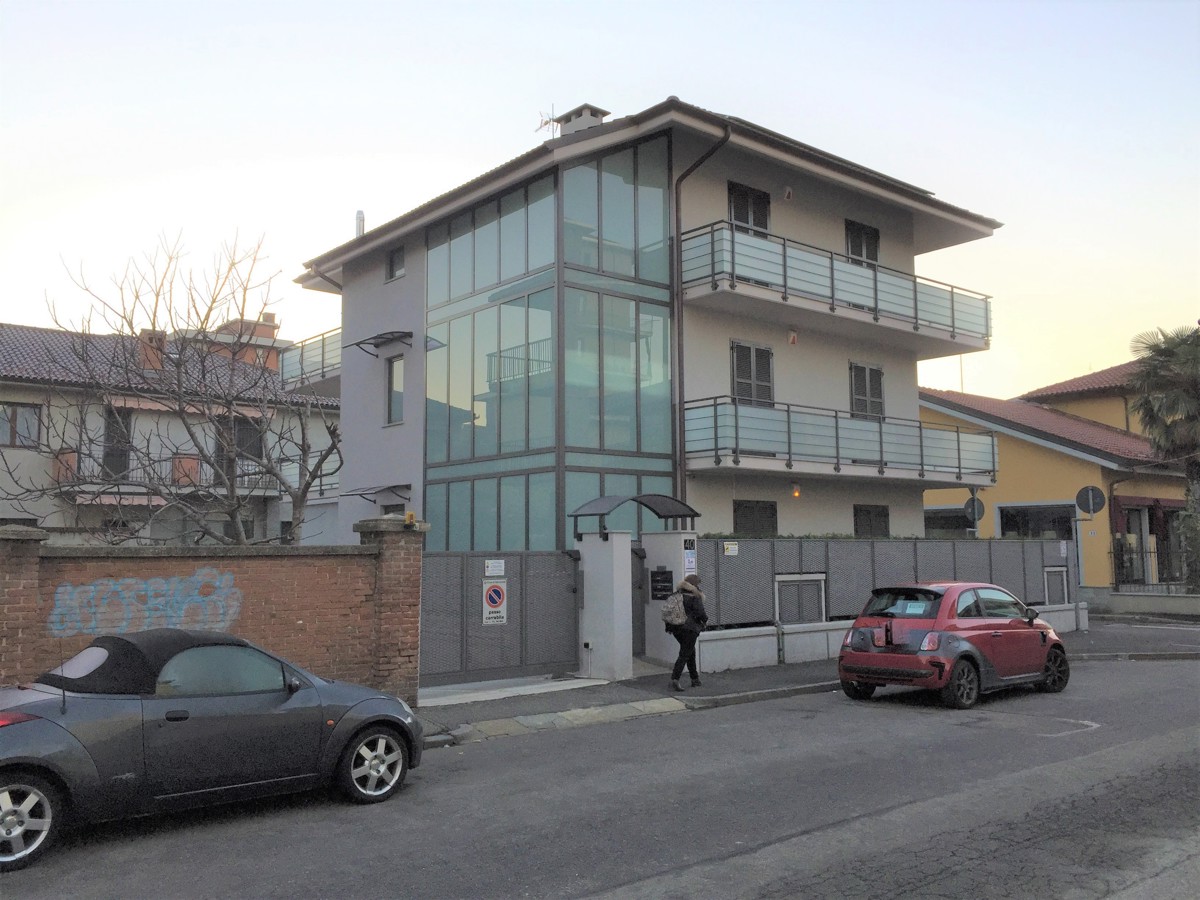 Palazzo o stabile in vendita a Collegno