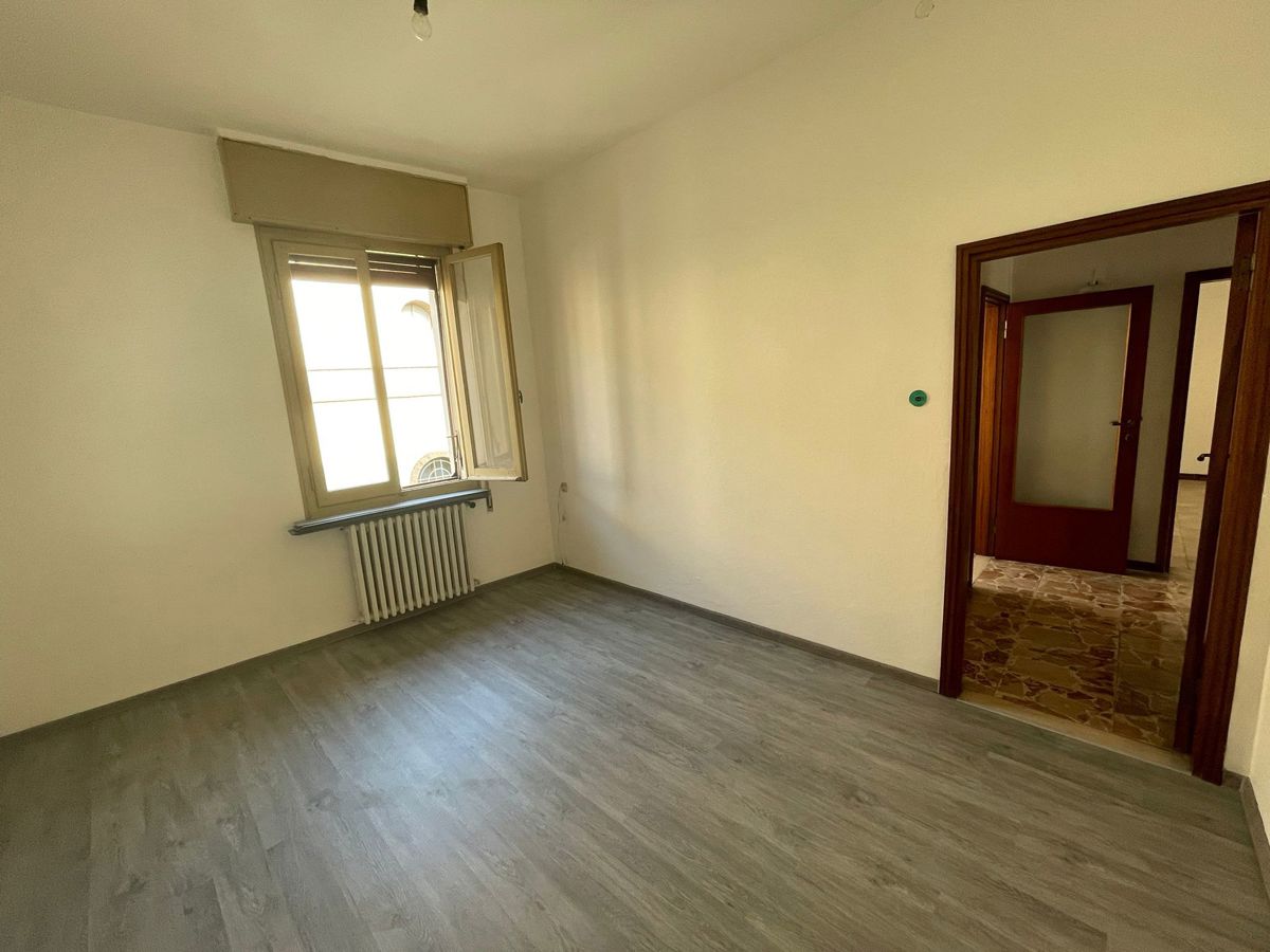 Foto 4 di 9 - Appartamento in vendita a Faenza
